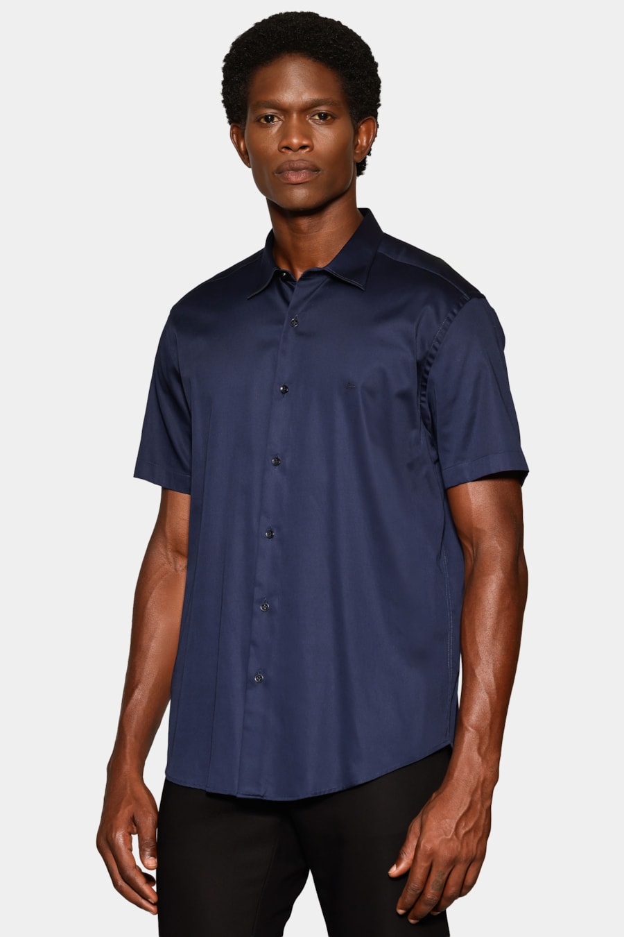 Camisa Manga Curta Slim Cetim Hudson Marinho — foto 1 de 6