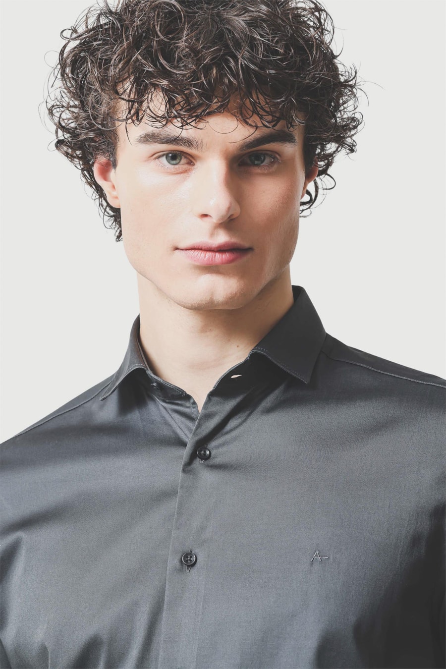 Camisa Manga Curta Slim Cetim St Hudson 2 Chumbo — foto 3 de 6