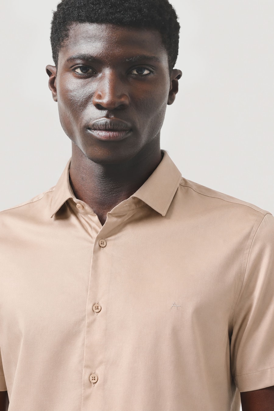 Camisa Manga Curta Slim Cetim St Hudson 2 Fendi — foto 3 de 6