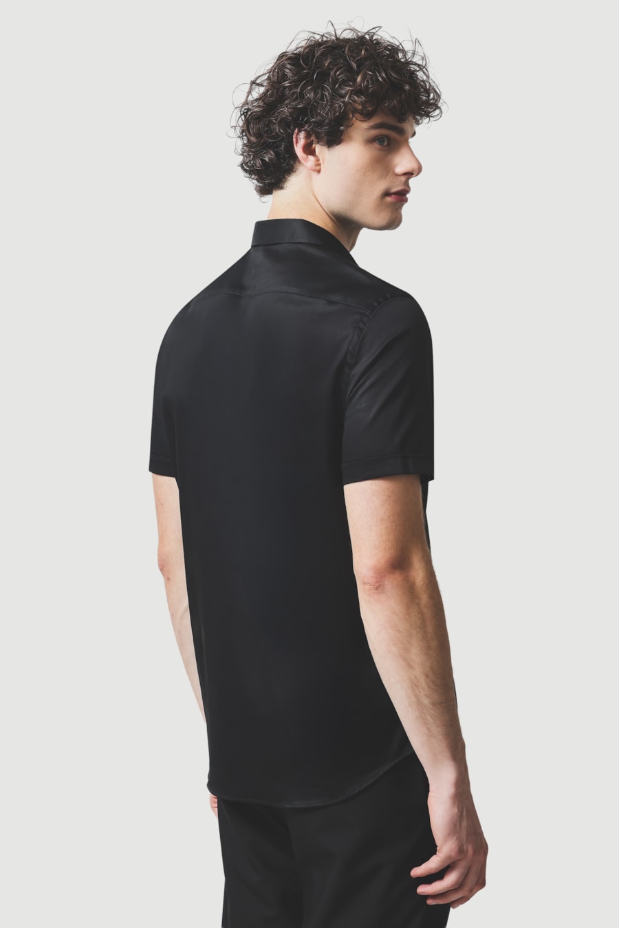 Camisa Manga Curta Slim Cetim St Hudson 2 Preto — foto 4 de 6