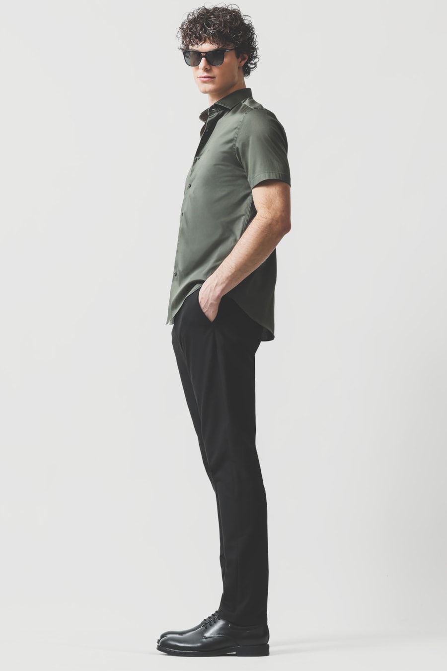 Camisa Manga Curta Slim Cetim St Hudson 2 Verde Folha — foto 2 de 6
