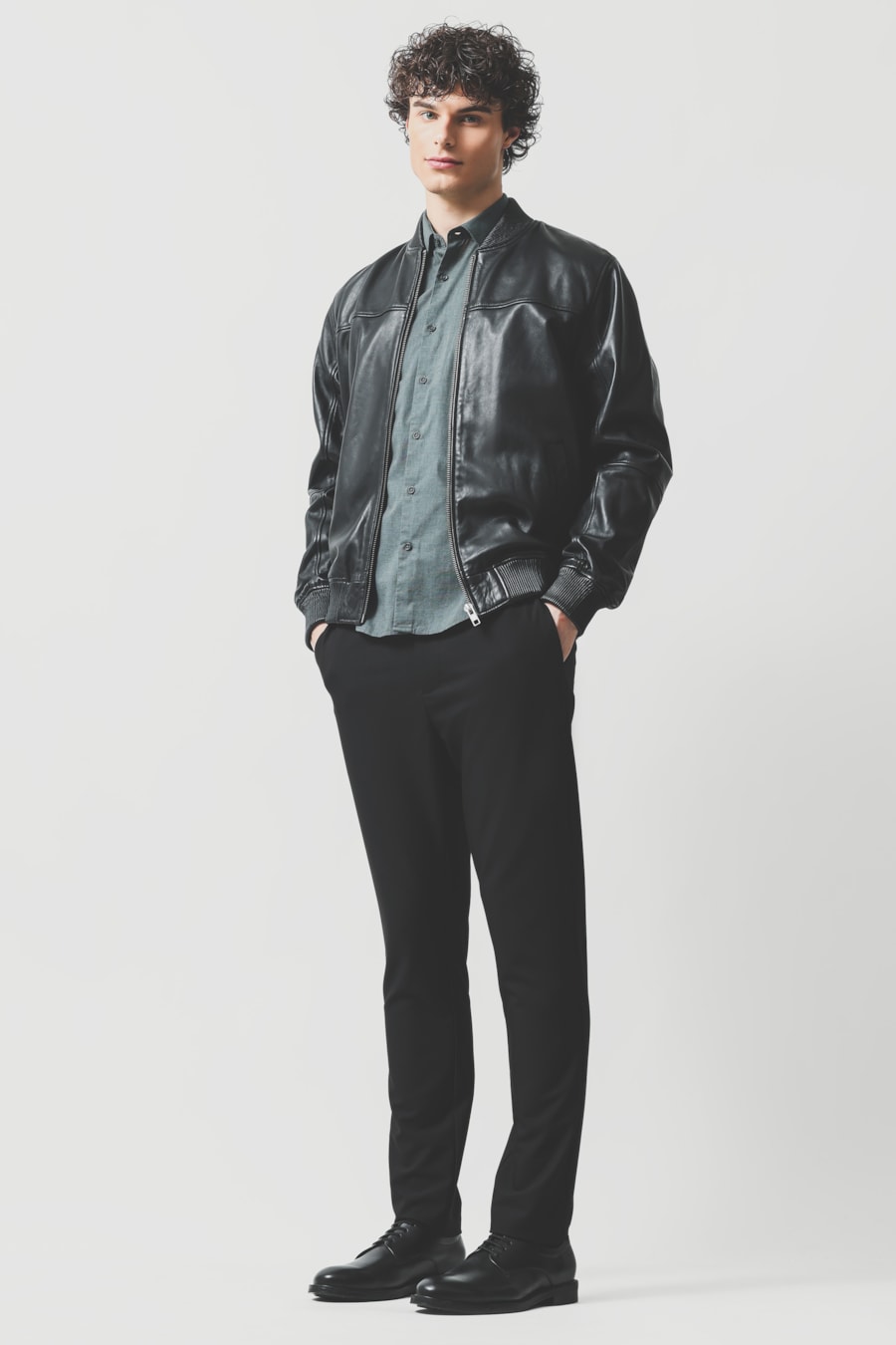 Camisa Manga Curta Slim Fil a Fil Antilia Verde Escuro — foto 2 de 6