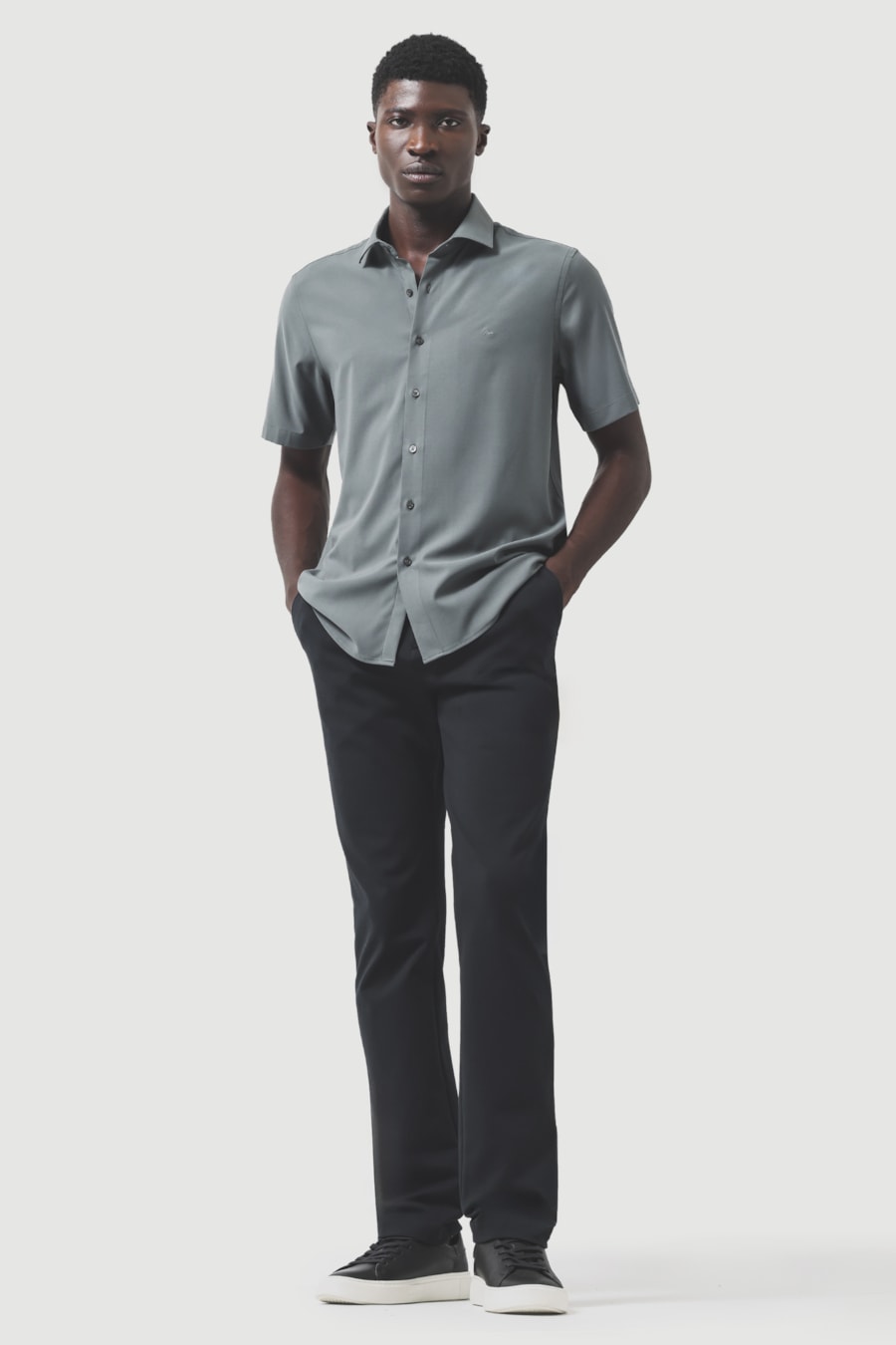 Camisa Manga Curta Slim Fresh Bambu Verde Gris — foto 2 de 6