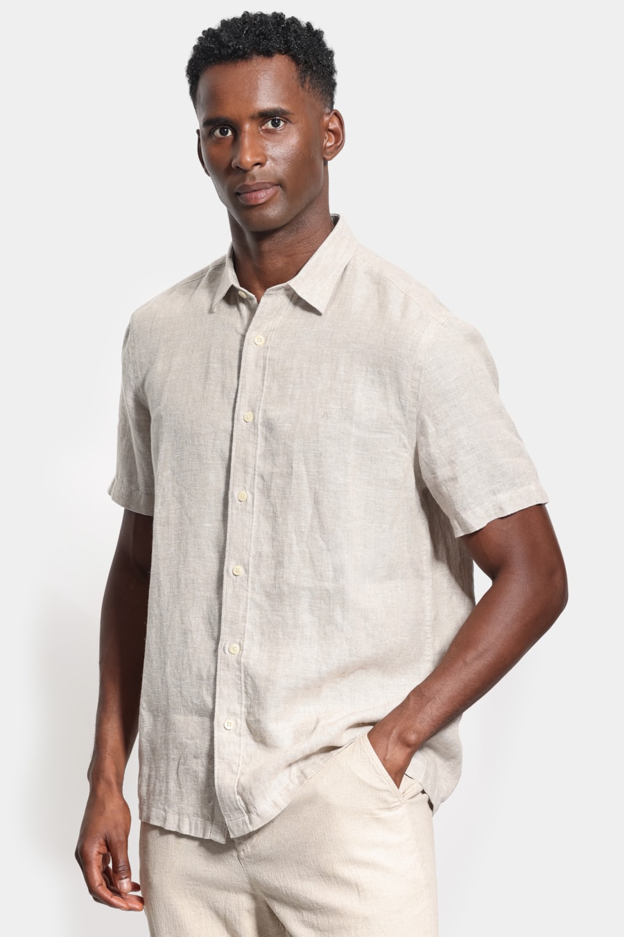 Camisa Manga Curta Slim Linho Malta Natural — foto 1 de 6