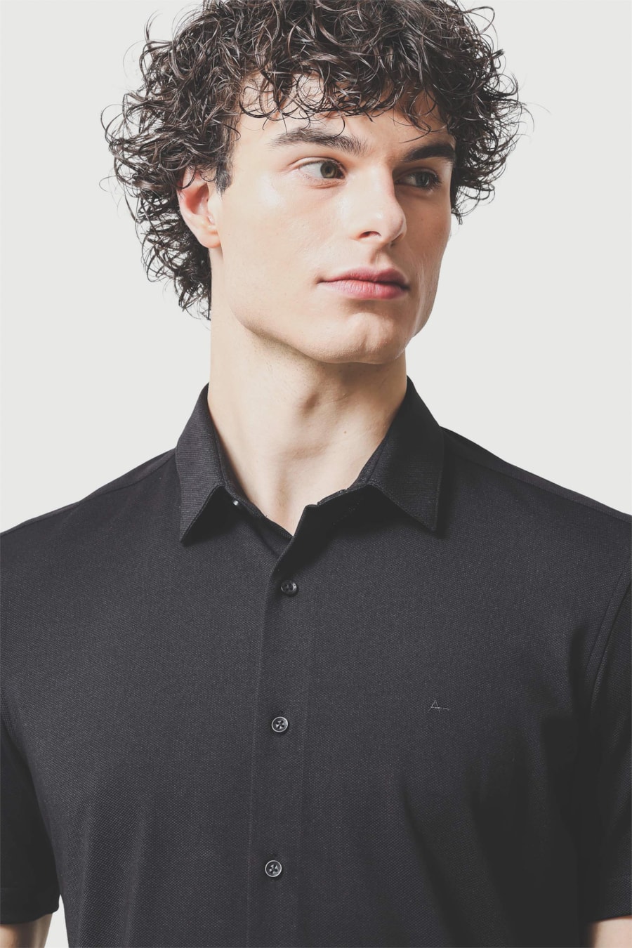 Camisa Manga Curta Slim Malha Mista Italia Preto — foto 3 de 6