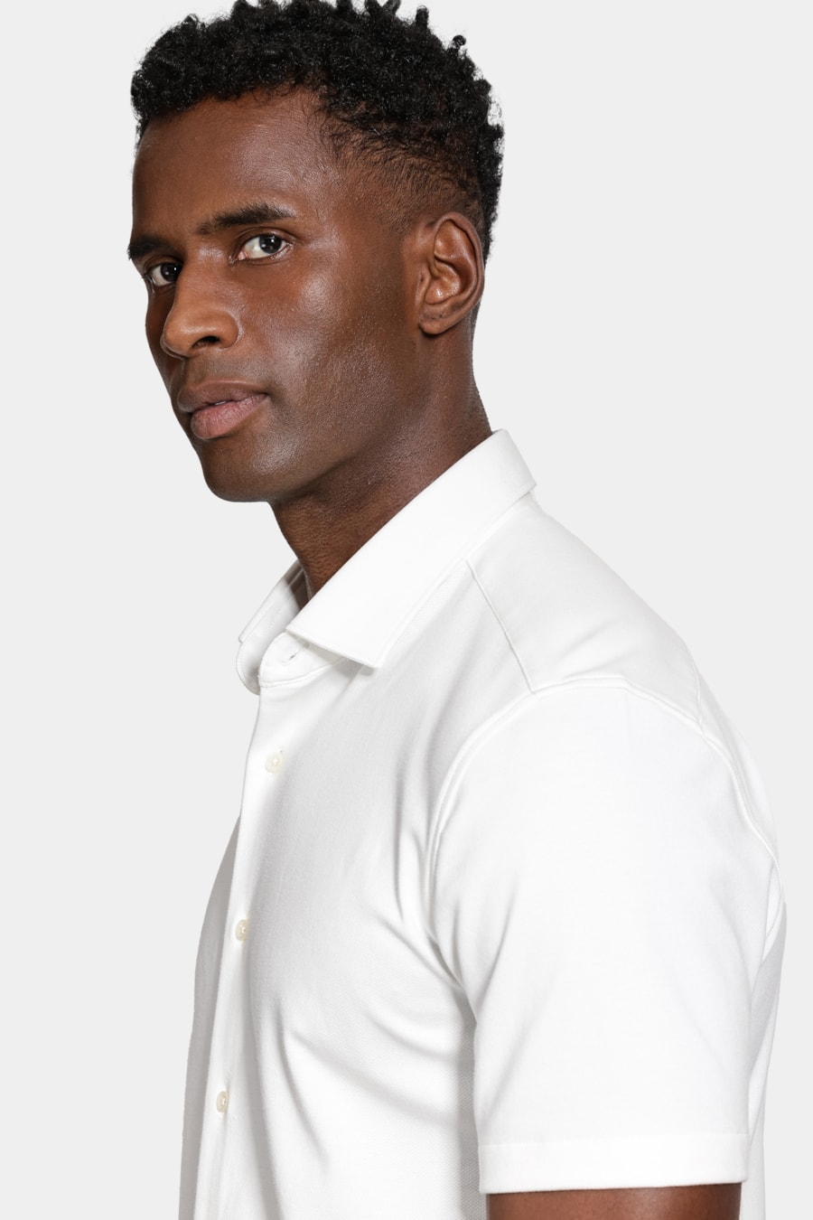 Camisa Manga Curta Slim Malha Mista Italiana Off White — foto 3 de 5