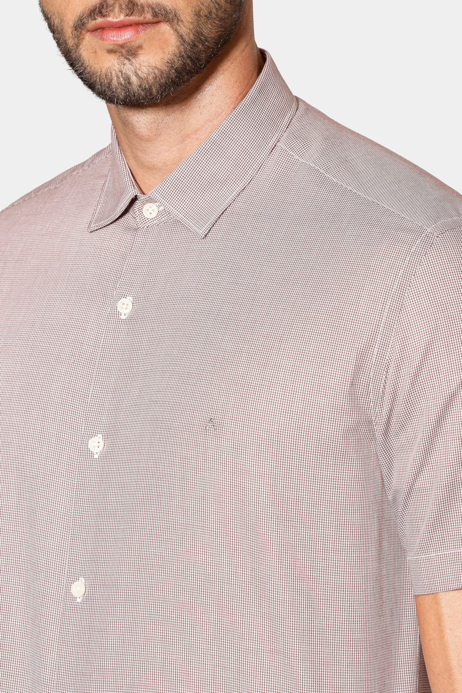 Camisa Manga Curta Slim Micro Xadrez Branco/ Havana — foto 3 de 6