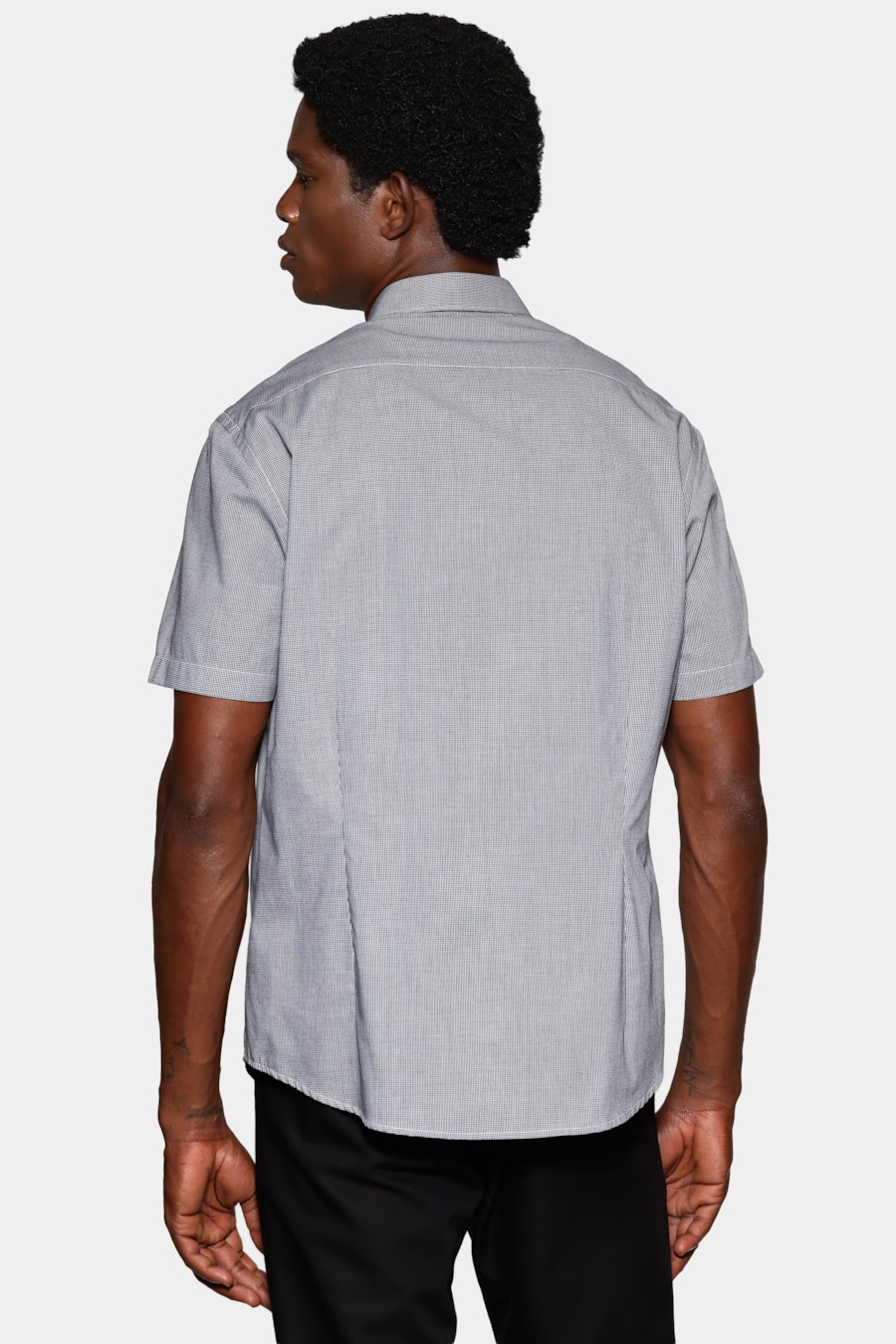 Camisa Manga Curta Slim Micro Xadrez Preto/Branco — foto 4 de 6