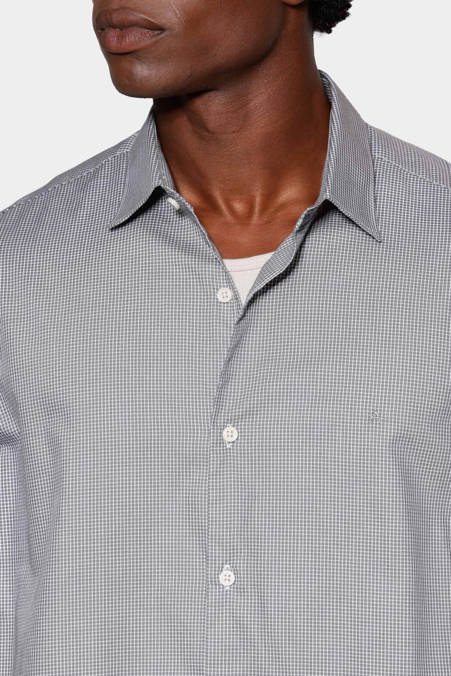 Camisa Manga Curta Slim Mini Xadrez Cinza C/Branco — foto 3 de 6