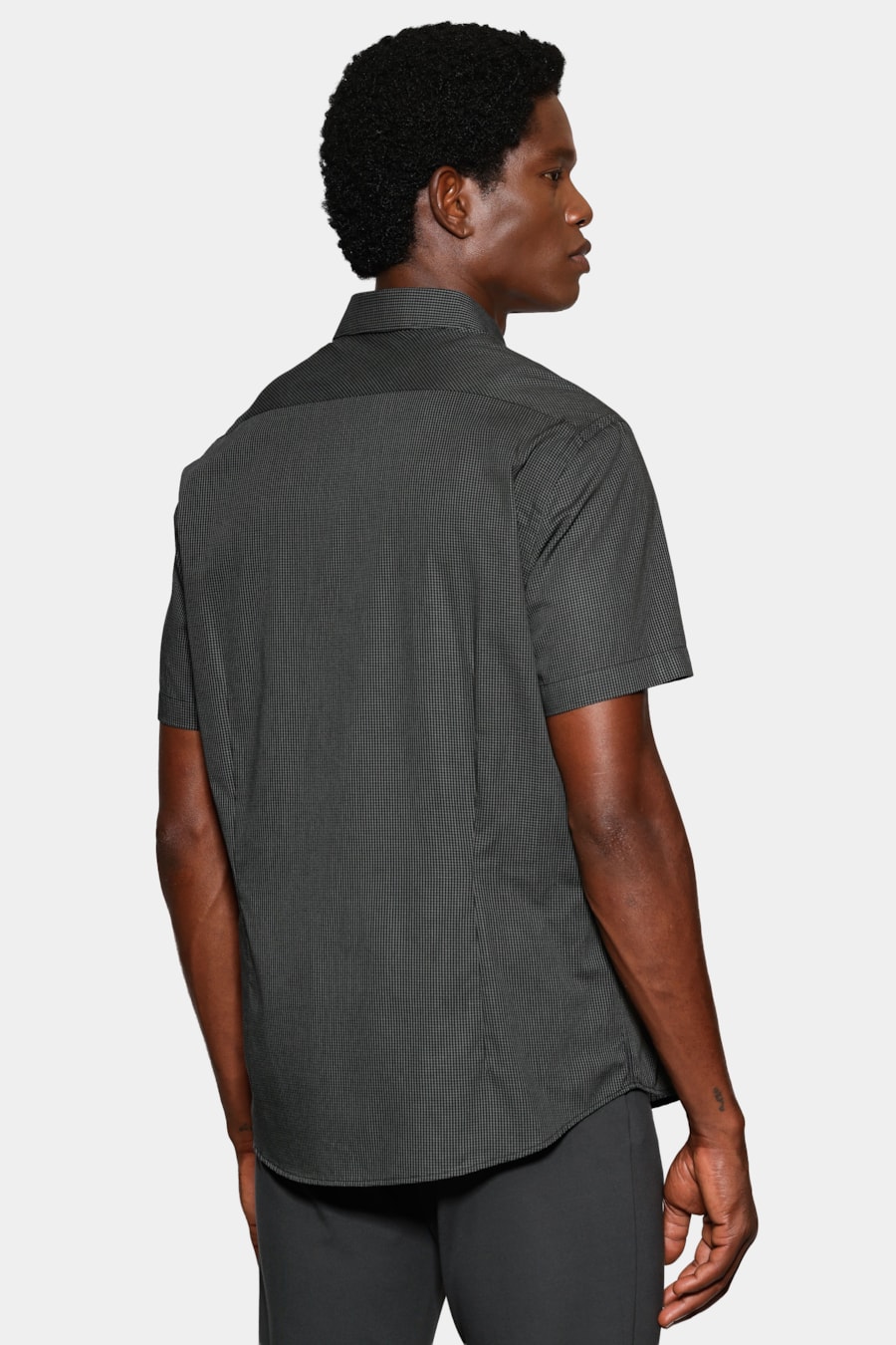 Camisa Manga Curta Slim Mini Xadrez Preto C/Verde — foto 4 de 6