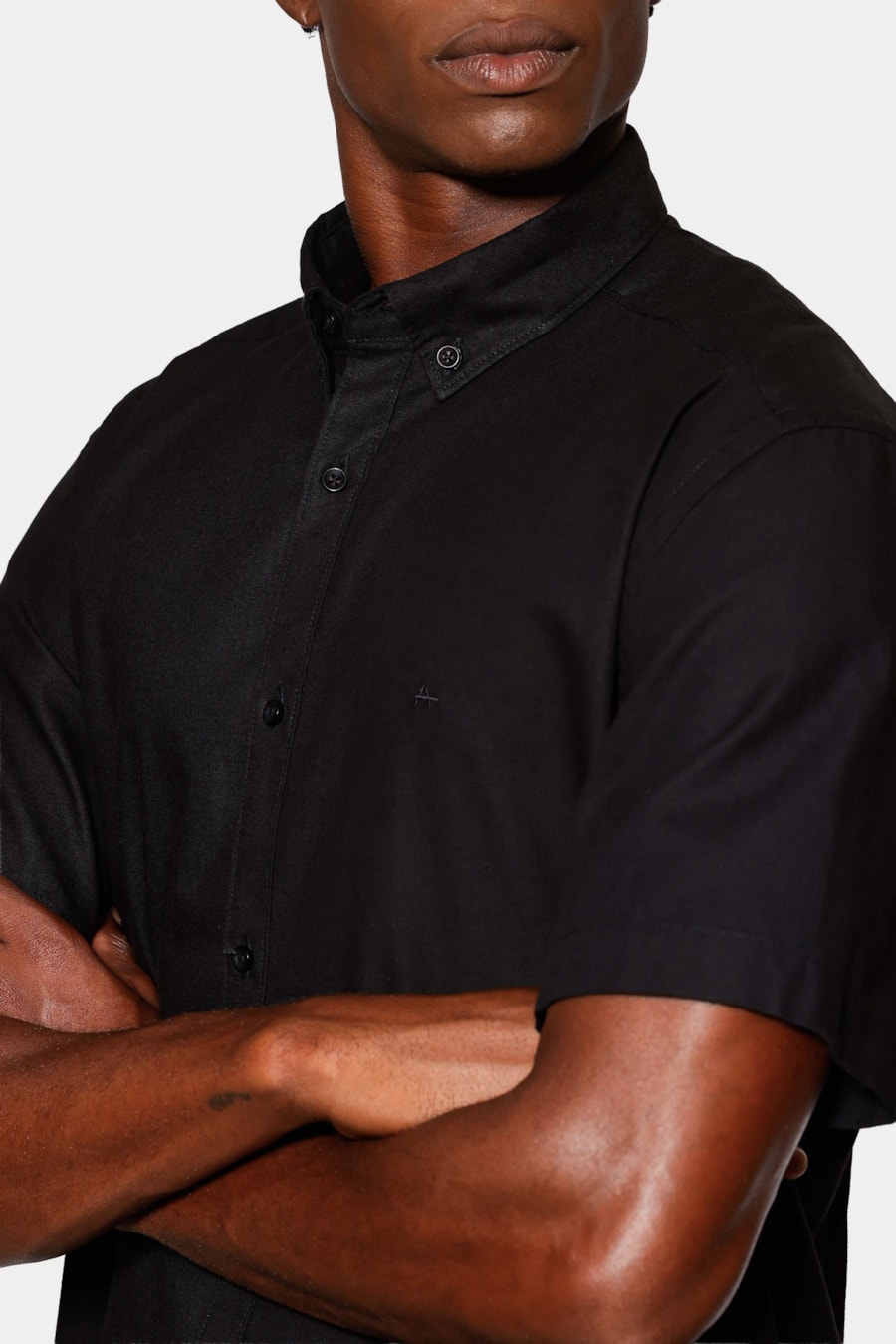 Camisa Manga Curta Slim Oxford Planalto Preto — foto 3 de 6