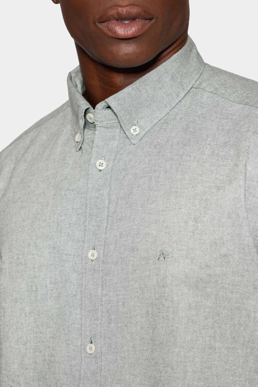 Camisa Manga Curta Slim Oxford Planalto Verde Folha — foto 3 de 6