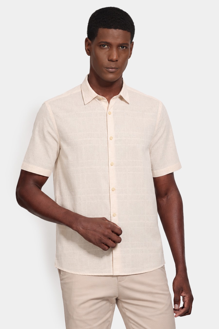 Camisa Manga Curta Slim Sierra Maquineta Natural — foto 1 de 5