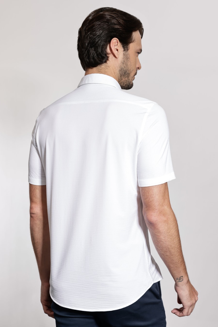 Camisa Manga Curta Texturizada Elastic Wave Branco — foto 5 de 6