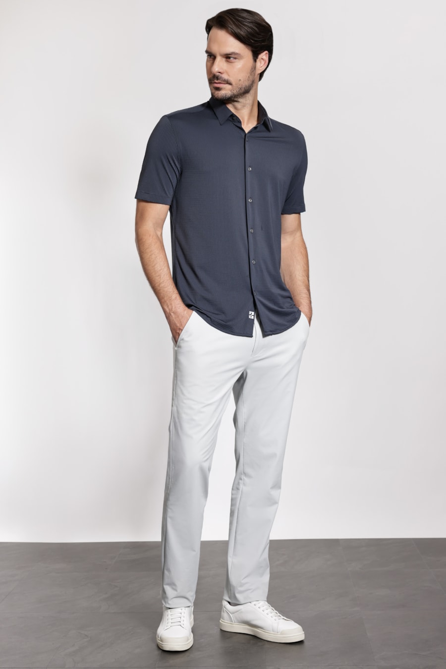 Camisa Manga Curta Texturizada Elastic Wave Marinho — foto 2 de 5