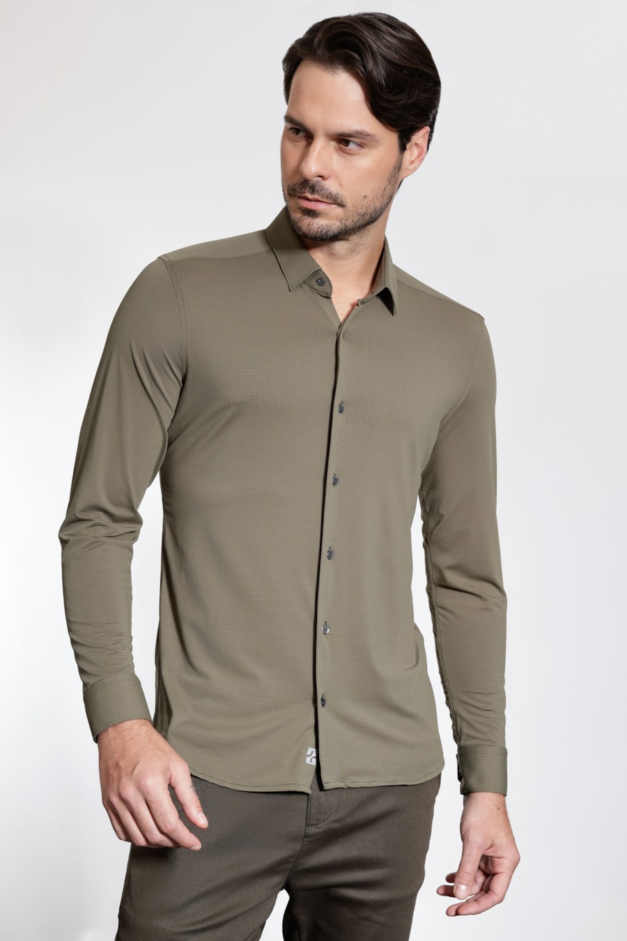 Camisa Manga Longa Air Tech Verde Folha — foto 1 de 5