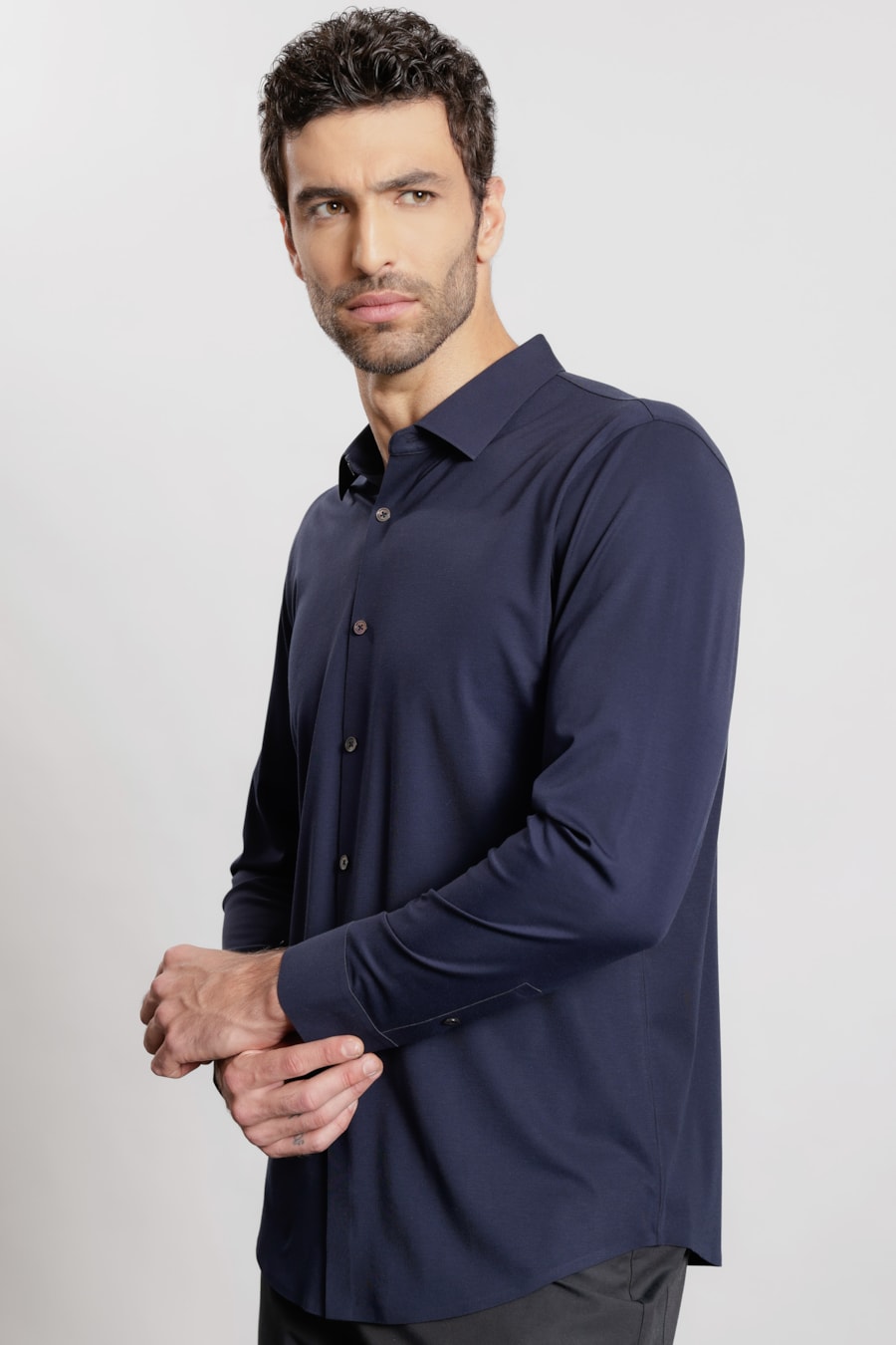 Camisa Manga Longa Bonded Toque de Seda Marinho — foto 1 de 5