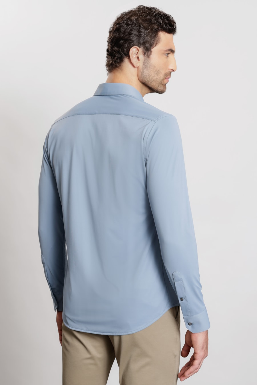 Camisa Manga Longa Classic Everyday Azul Neblina — foto 4 de 5