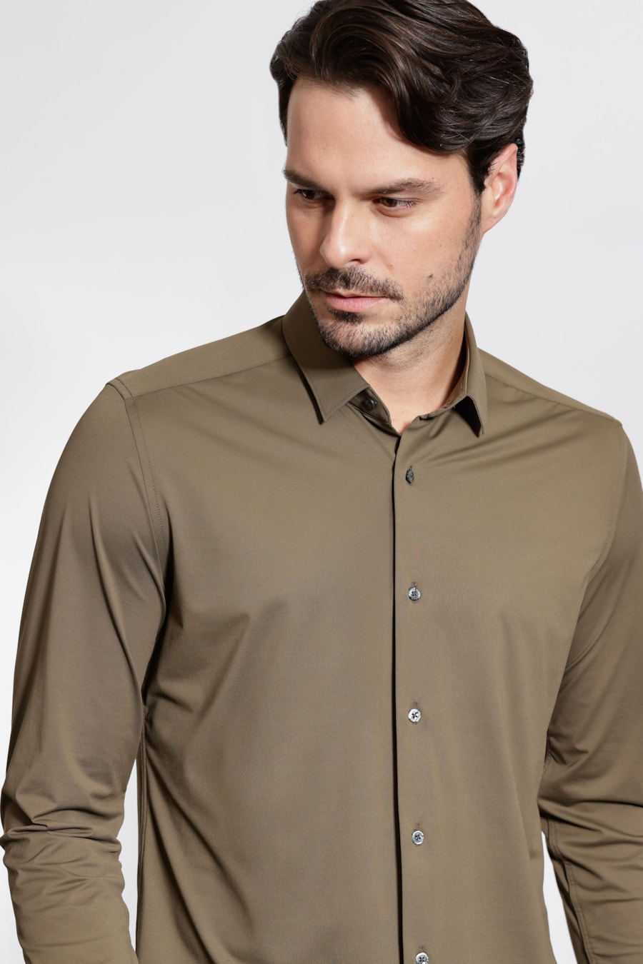 Camisa Manga Longa Classic Everyday Verde Militar — foto 3 de 5