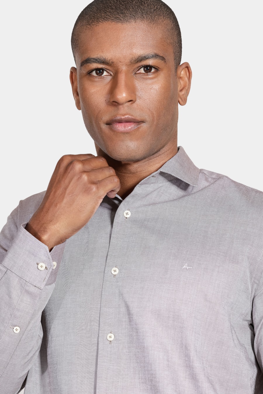 Camisa Manga Longa Cosmo Regular Oxford Marrom — foto 3 de 5