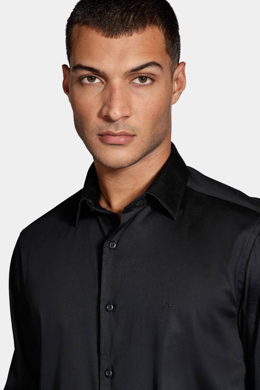 Camisa Manga Longa Cosmo Slim Cetim Com Elastano Hudson Preto — foto 3 de 5