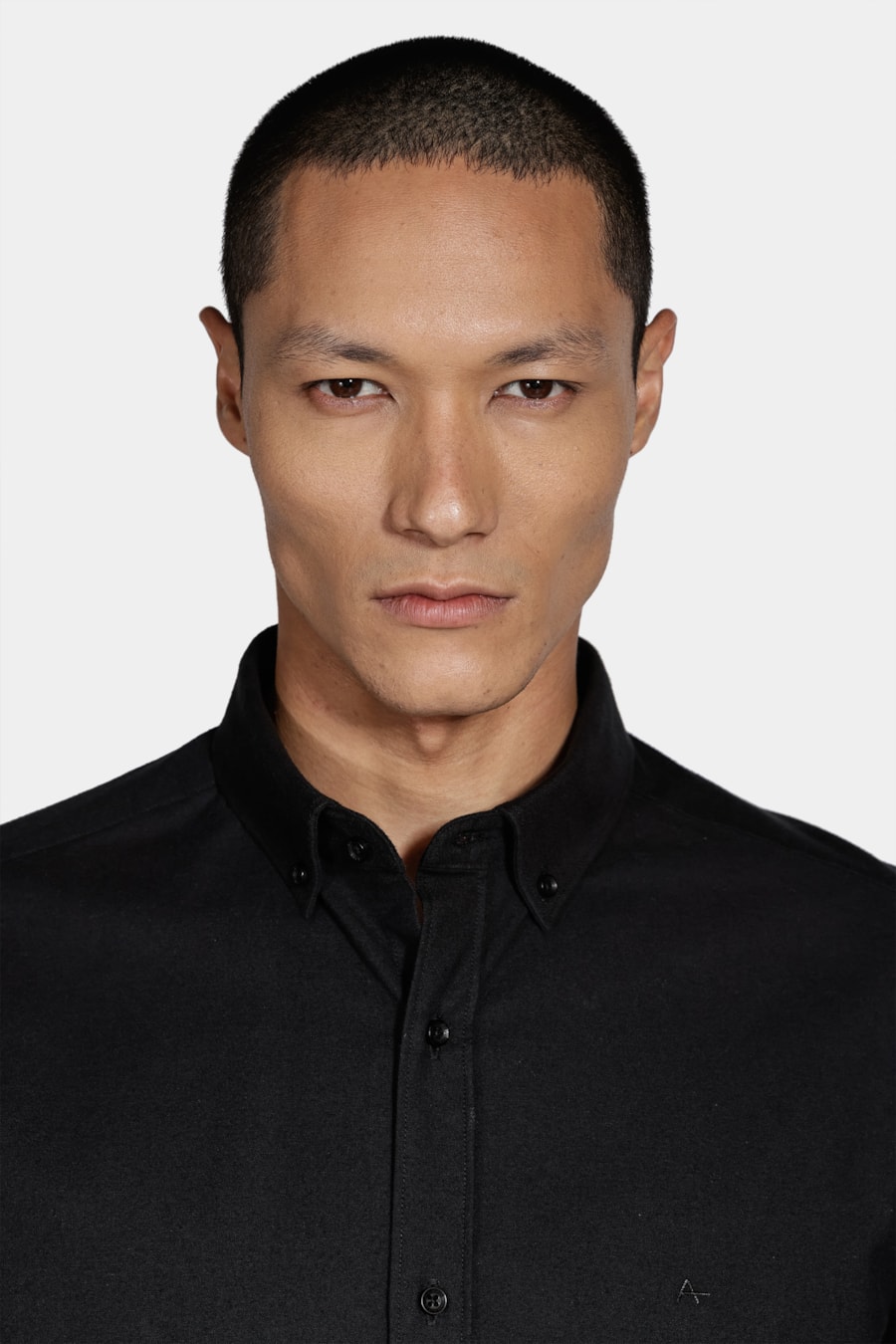 Camisa Manga Longa Cosmo Slim Oxford Stretch Button Down Preto — foto 3 de 6