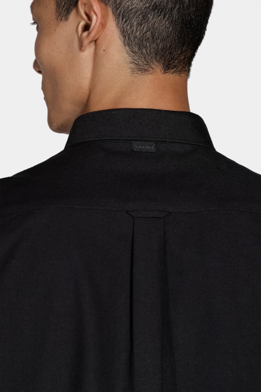 Camisa Manga Longa Cosmo Slim Oxford Stretch Button Down Preto — foto 4 de 6