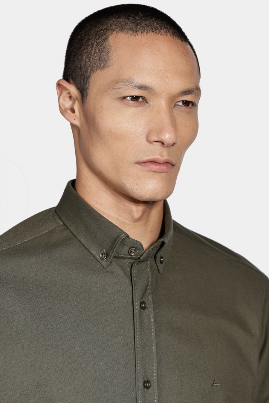 Camisa Manga Longa Cosmo Slim Oxford Stretch Button Down Verde — foto 3 de 5