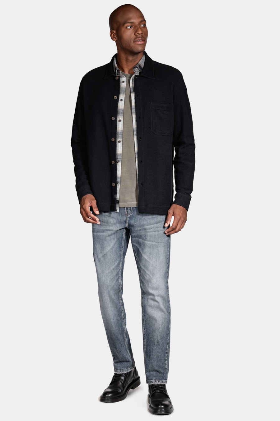 Camisa Manga Longa Move Overshirt Moletom Com Bolso Preto — foto 2 de 5