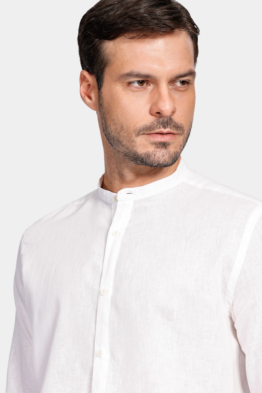 Camisa Manga Longa Move Regular Gola Padre em Linho Algodão Branco — foto 3 de 5