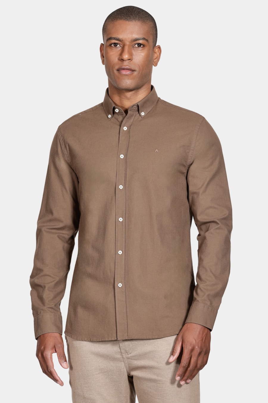 Camisa Manga Longa Oxford Button Down Planalto Cáqui — foto 1 de 5