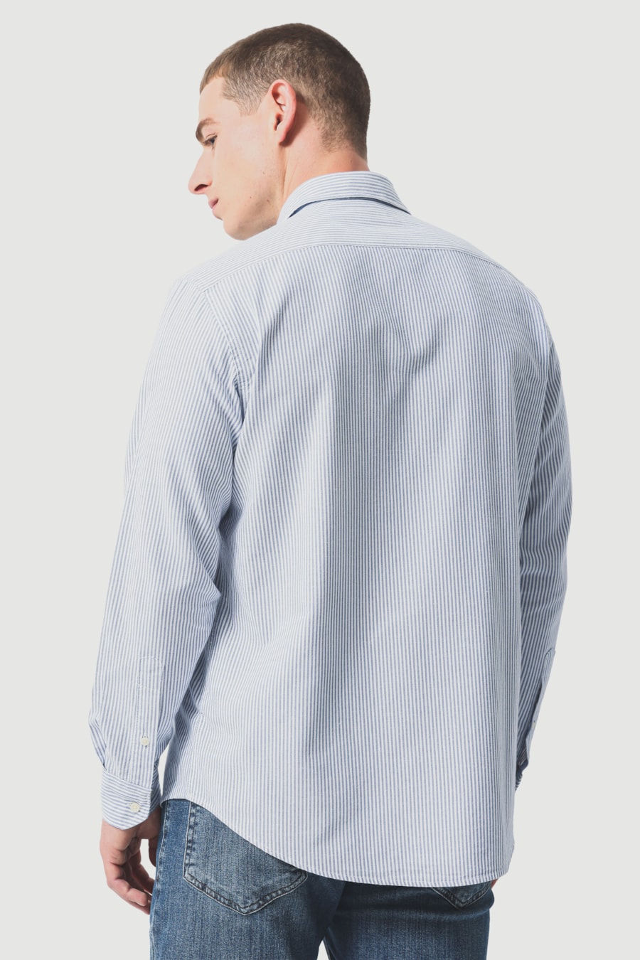 Camisa Manga Longa Regular Algodao Listrada Branco C/Azul — foto 4 de 6