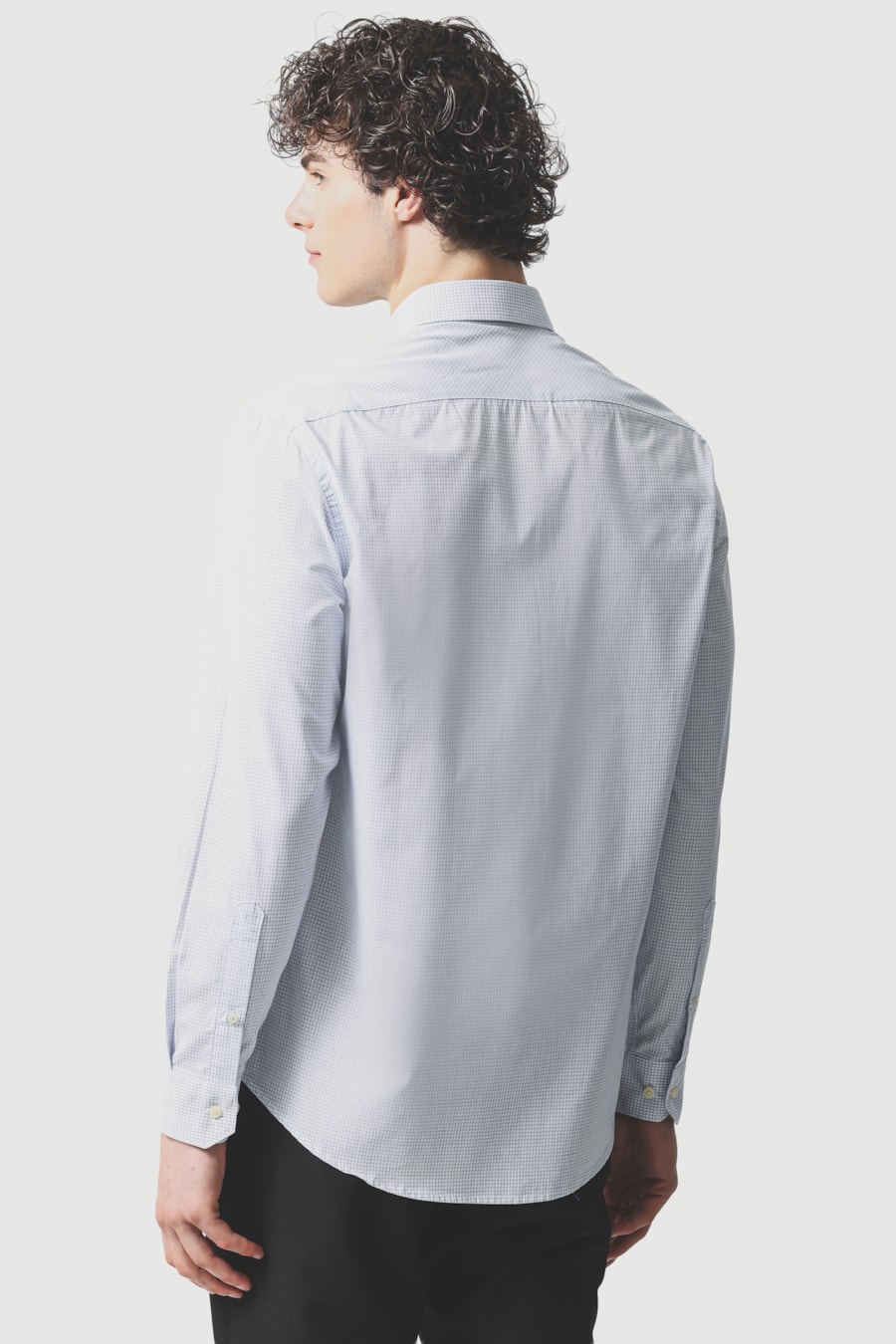 Camisa Manga Longa Regular Algodão Micro Xadrez Branco C/Azul — foto 4 de 6