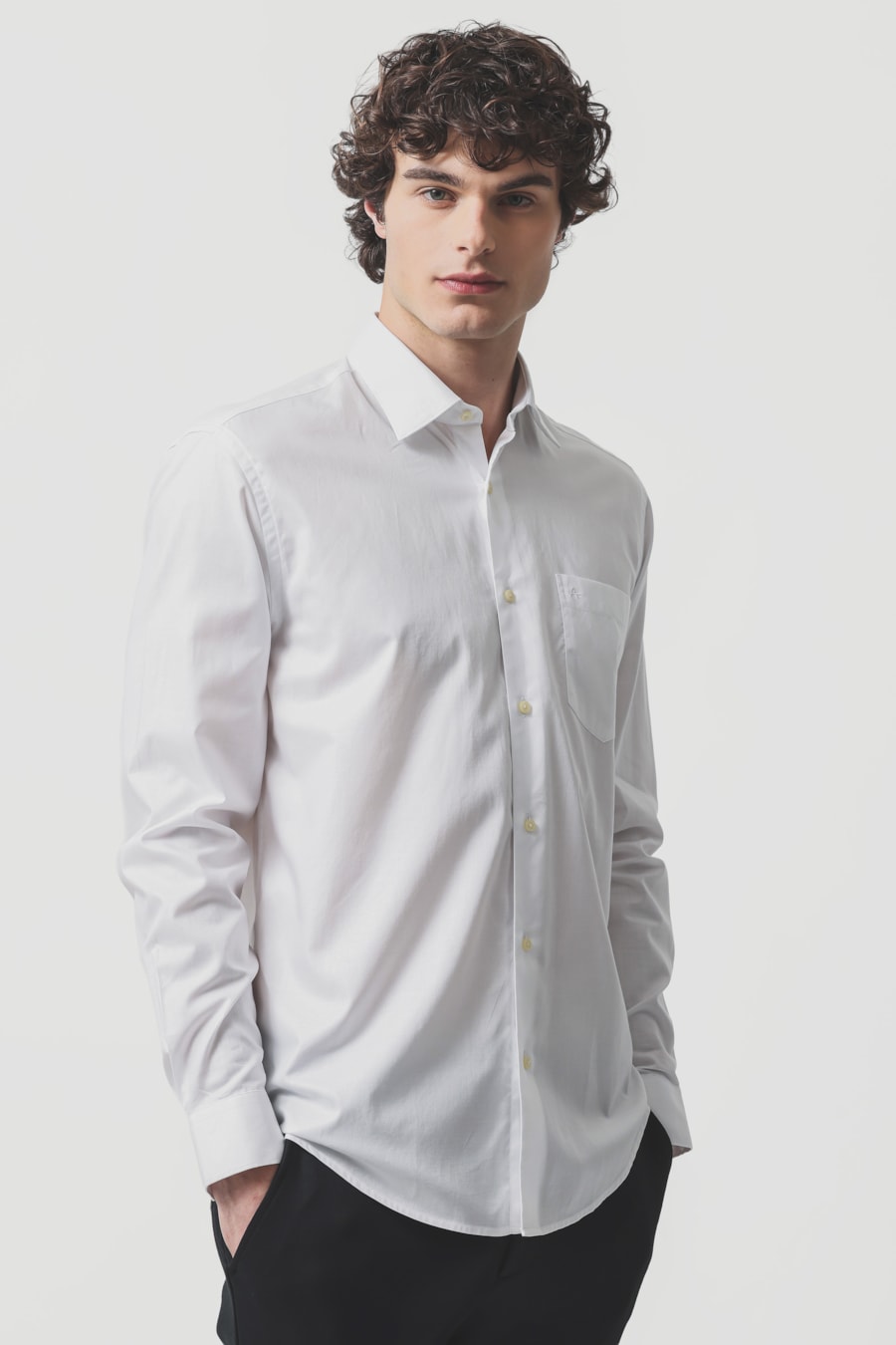 Camisa Manga Longa Regular Algodão Pima Liso Branco — foto 1 de 6