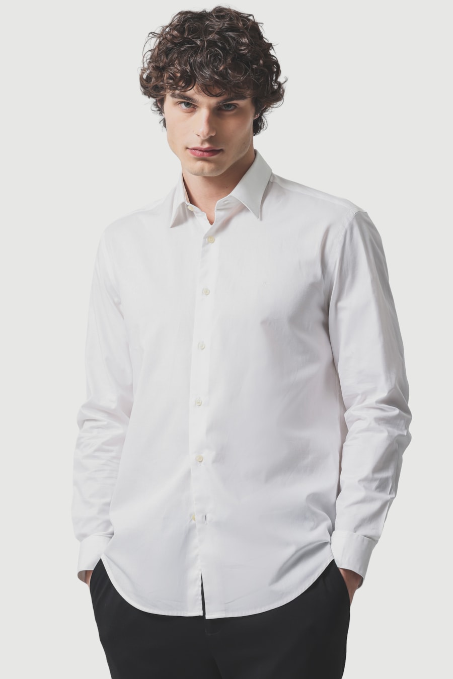 Camisa Manga Longa Regular Fio 50 Egipcio Petronas Branco — foto 1 de 6