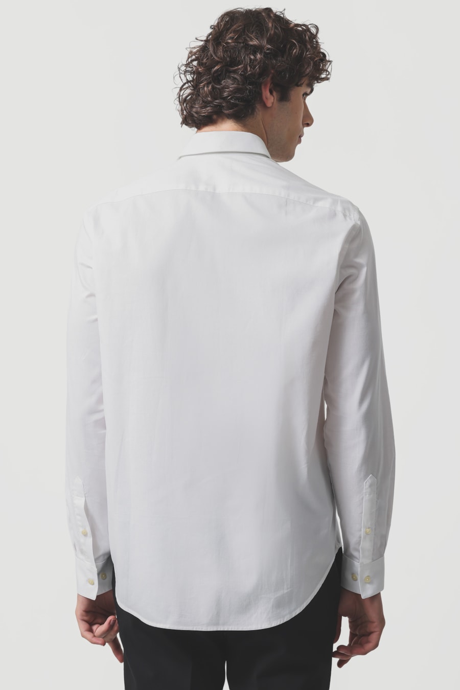 Camisa Manga Longa Regular Fio 50 Egipcio Petronas Branco — foto 4 de 6