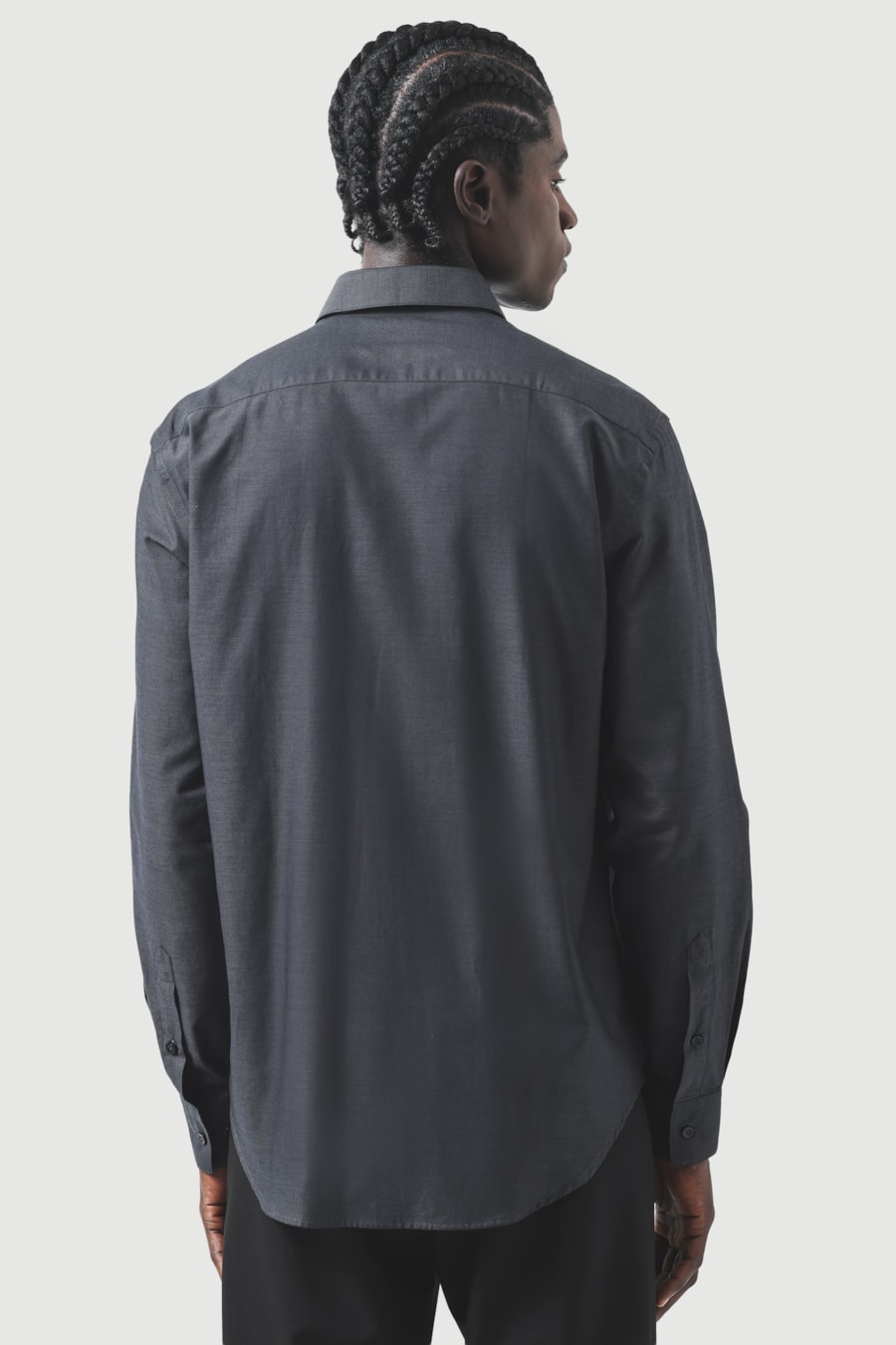 Camisa Manga Longa Regular Fio 50 Egipcio Petronas Chumbo — foto 4 de 6
