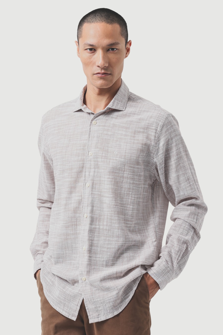 Camisa Manga Longa Regular Flame Listrada Castor C/ Branco — foto 1 de 4