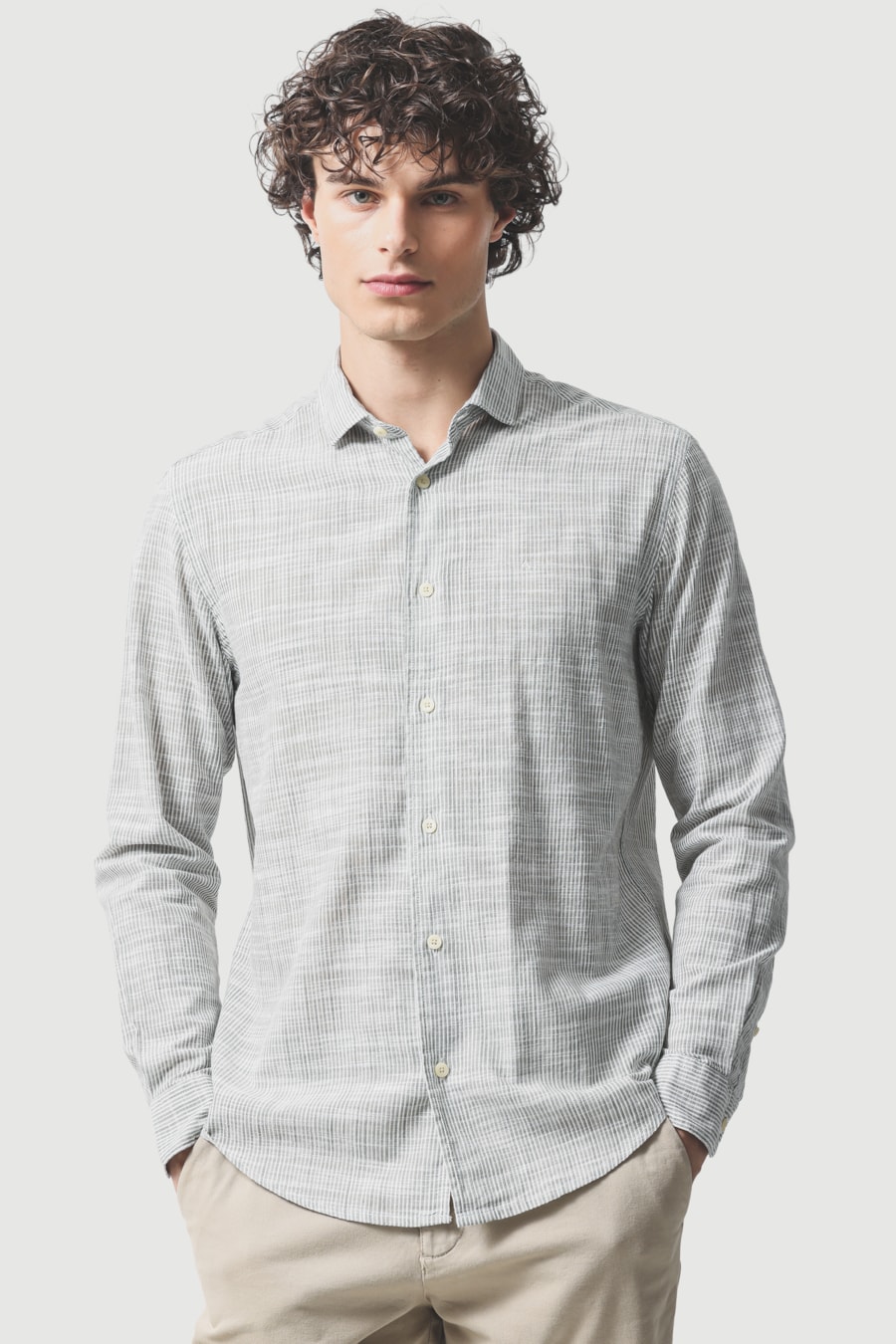 Camisa Manga Longa Regular Flame Listrada Verde C/ Branco — foto 1 de 6