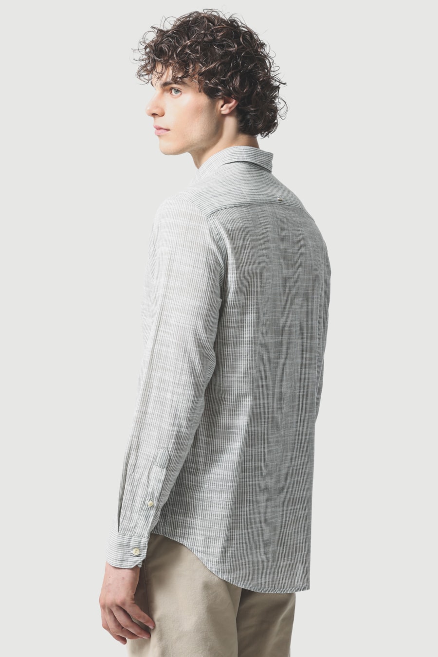 Camisa Manga Longa Regular Flame Listrada Verde C/ Branco — foto 4 de 6