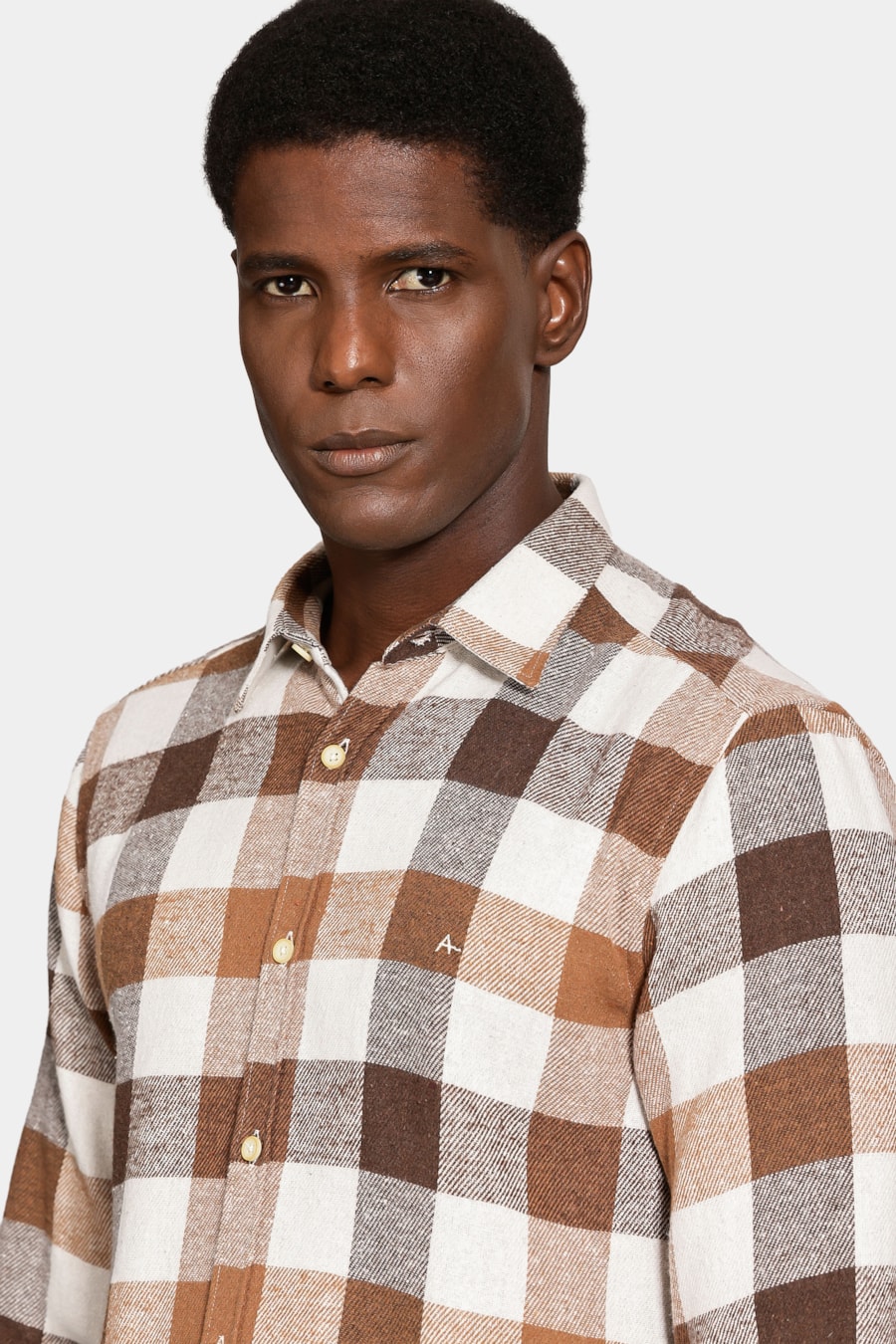 Camisa Manga Longa Regular Flannel Folk Caqui/Chocolate — foto 3 de 7