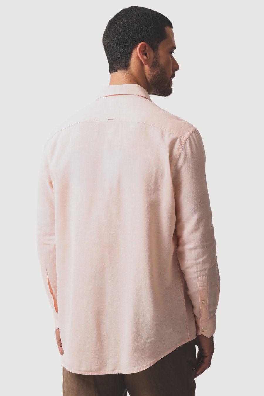 Camisa Manga Longa Regular Linho Algodão Surat Coral — foto 4 de 6