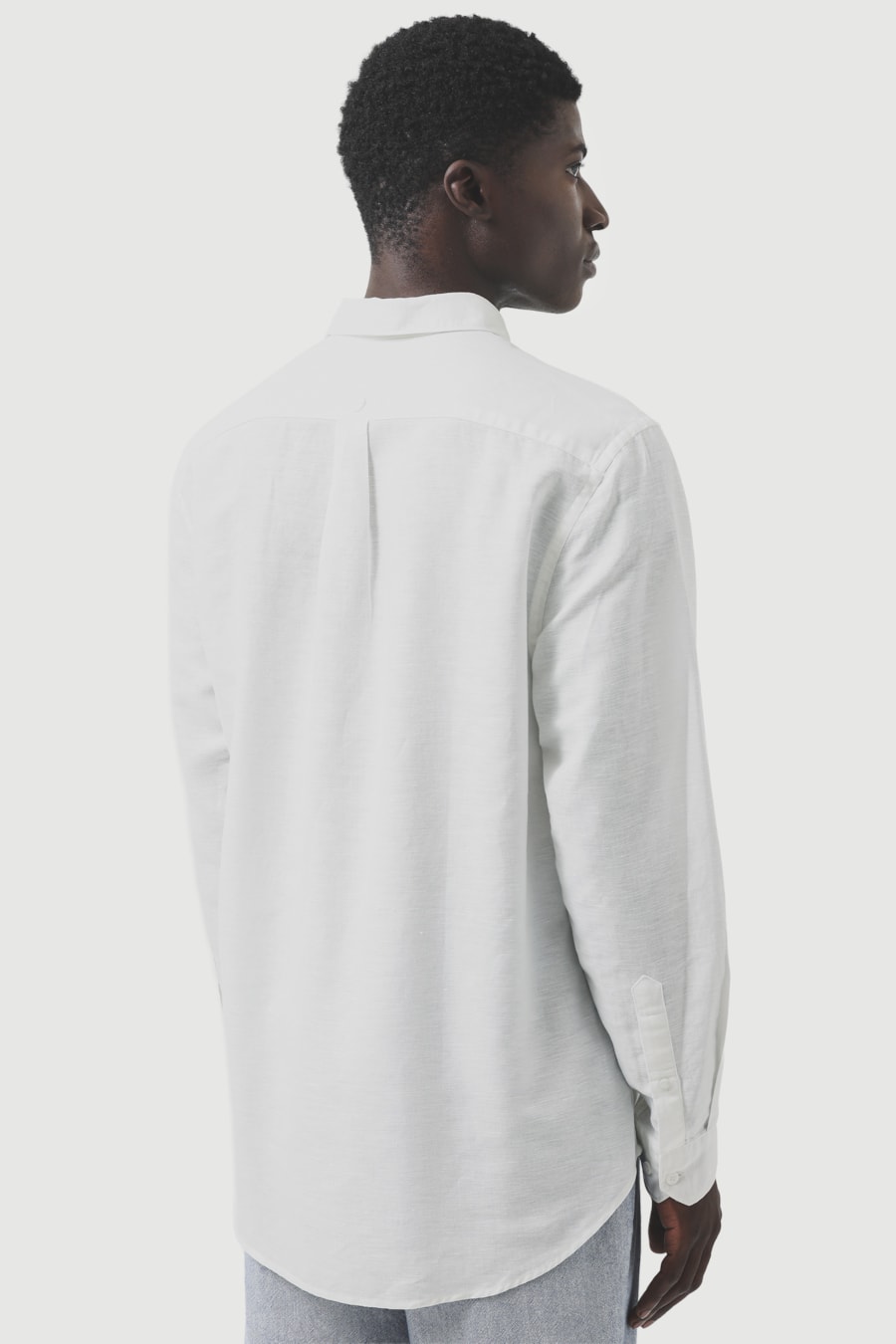 Camisa Manga Longa Regular Linho Branco — foto 4 de 7