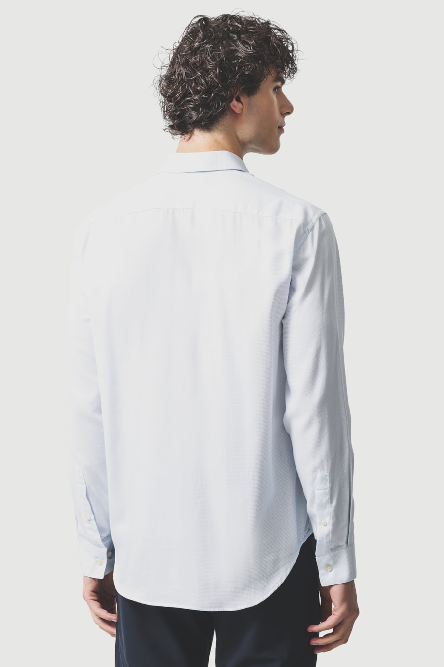 Camisa Manga Longa Regular Maquinetada Branco C/Azul Claro — foto 4 de 5