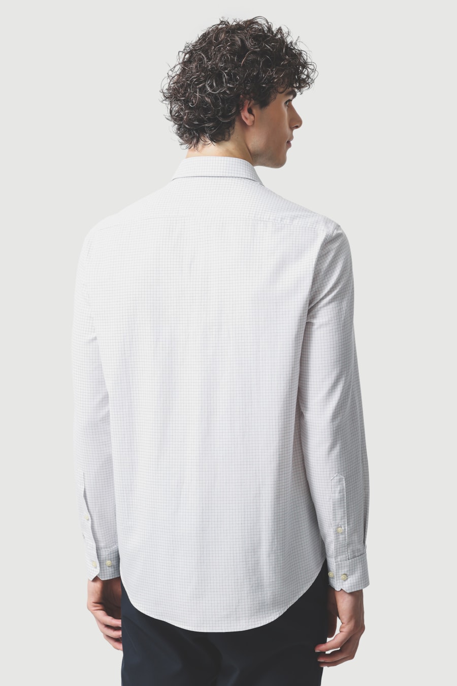 Camisa Manga Longa Regular Maquinetada Xadrez Branco C/Vermelho — foto 4 de 6