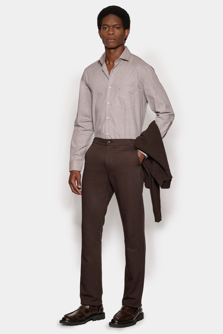 Camisa Manga Longa Regular Micro Xadrez Bolso Off White C/ Café — foto 2 de 6
