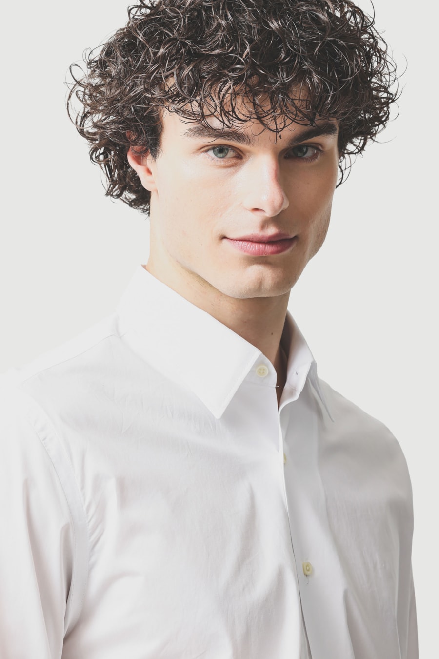 Camisa Manga Longa Regular One Piece Collar Branco — foto 3 de 6