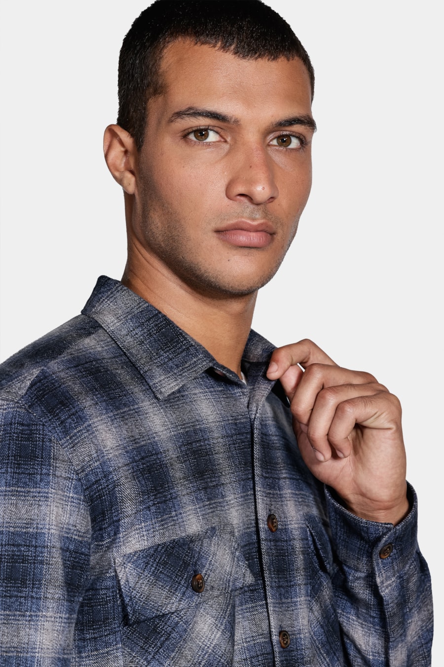 Camisa Manga Longa Regular Overshirt Winter Cotton Xadrez Cinza/Azul Jeans — foto 3 de 5