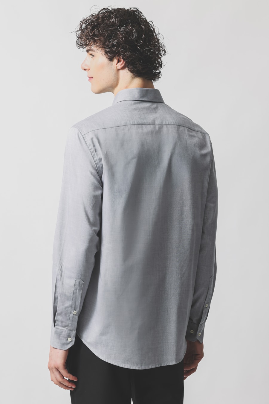 Camisa Manga Longa Regular Oxford 50 Aluminio — foto 4 de 6