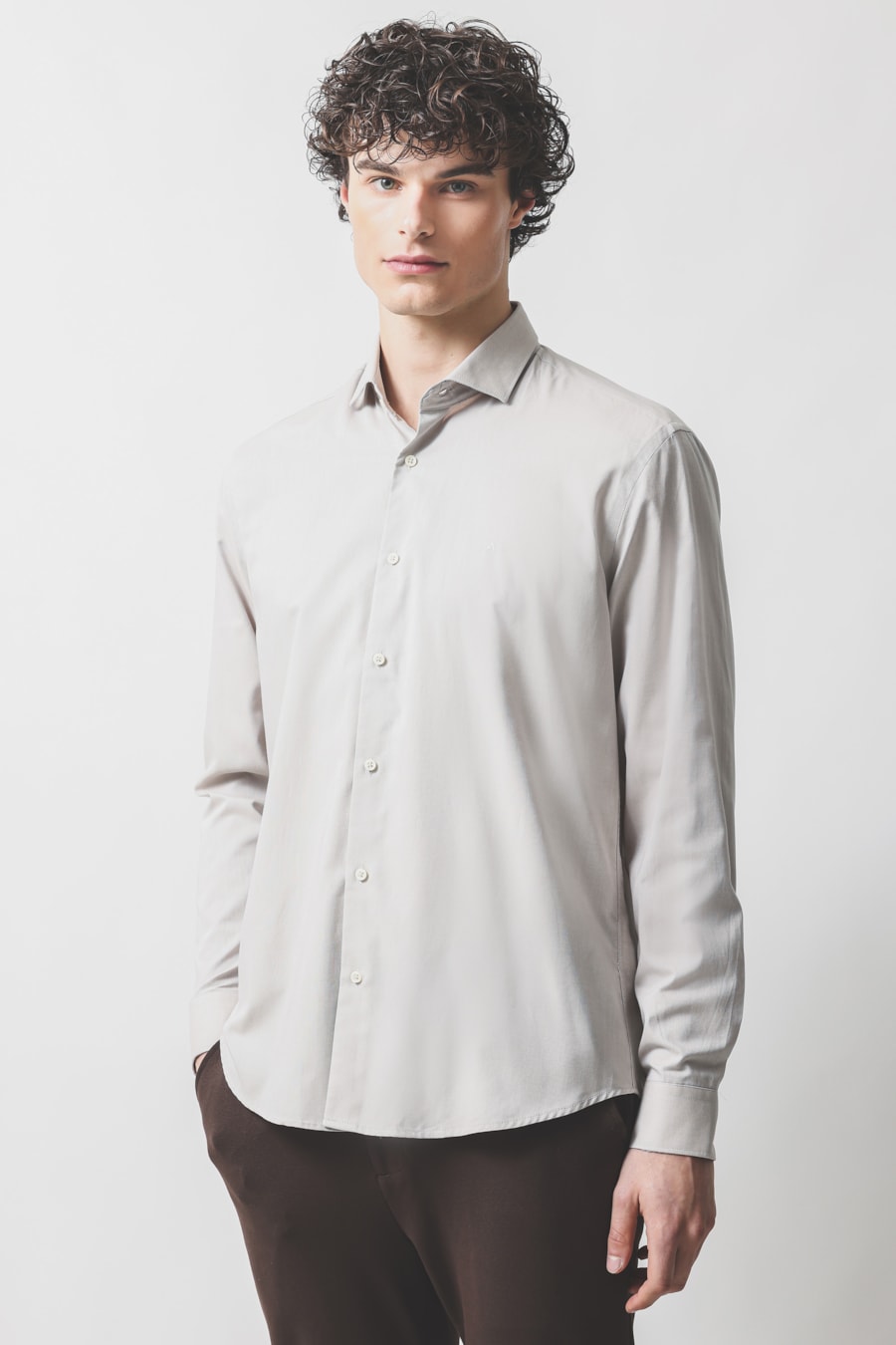 Camisa Manga Longa Regular Oxford 50 Areia — foto 1 de 6